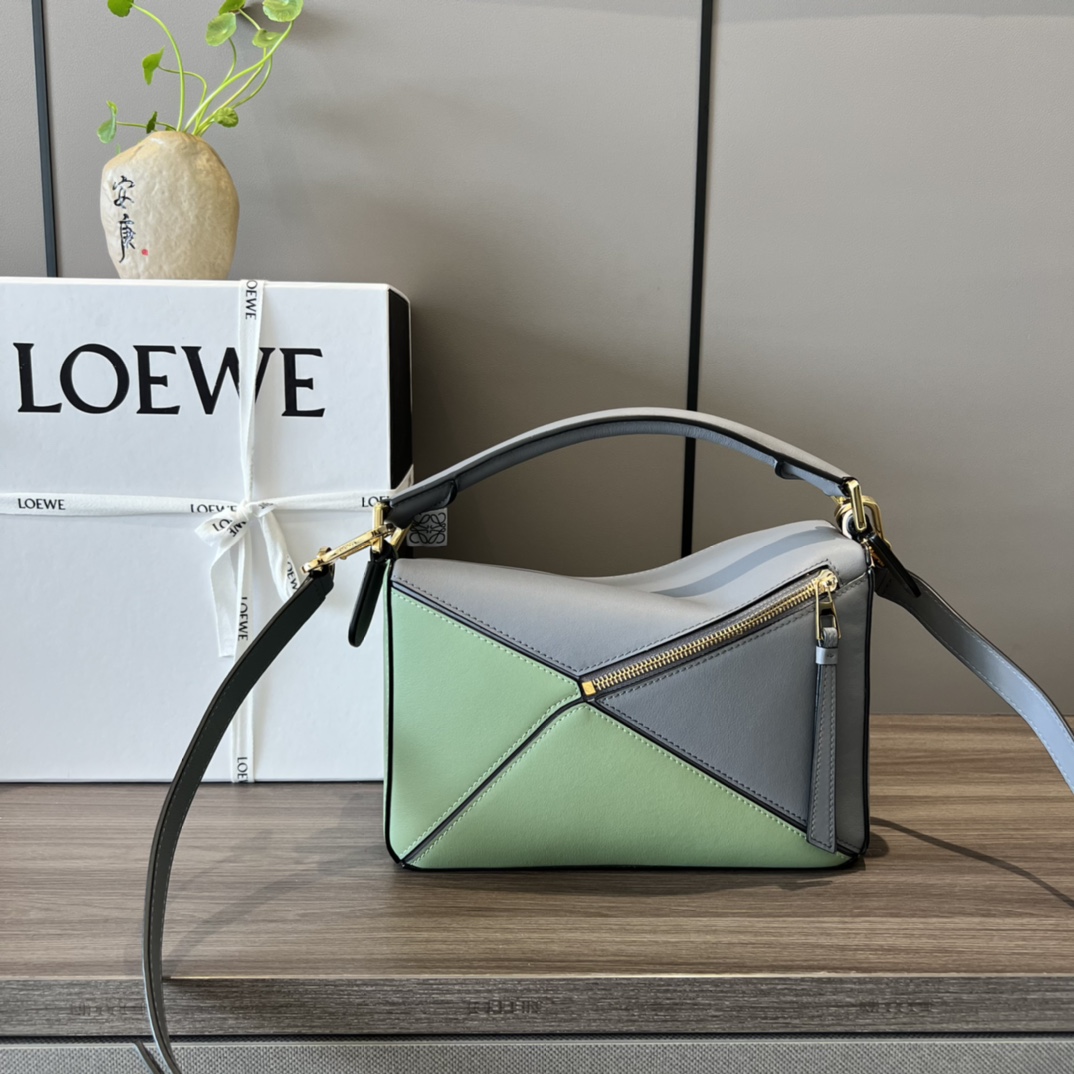 Loewe Puzzle Bags